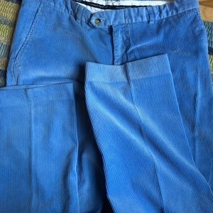 Men’s Vineyard Vines blue Cords 40x31